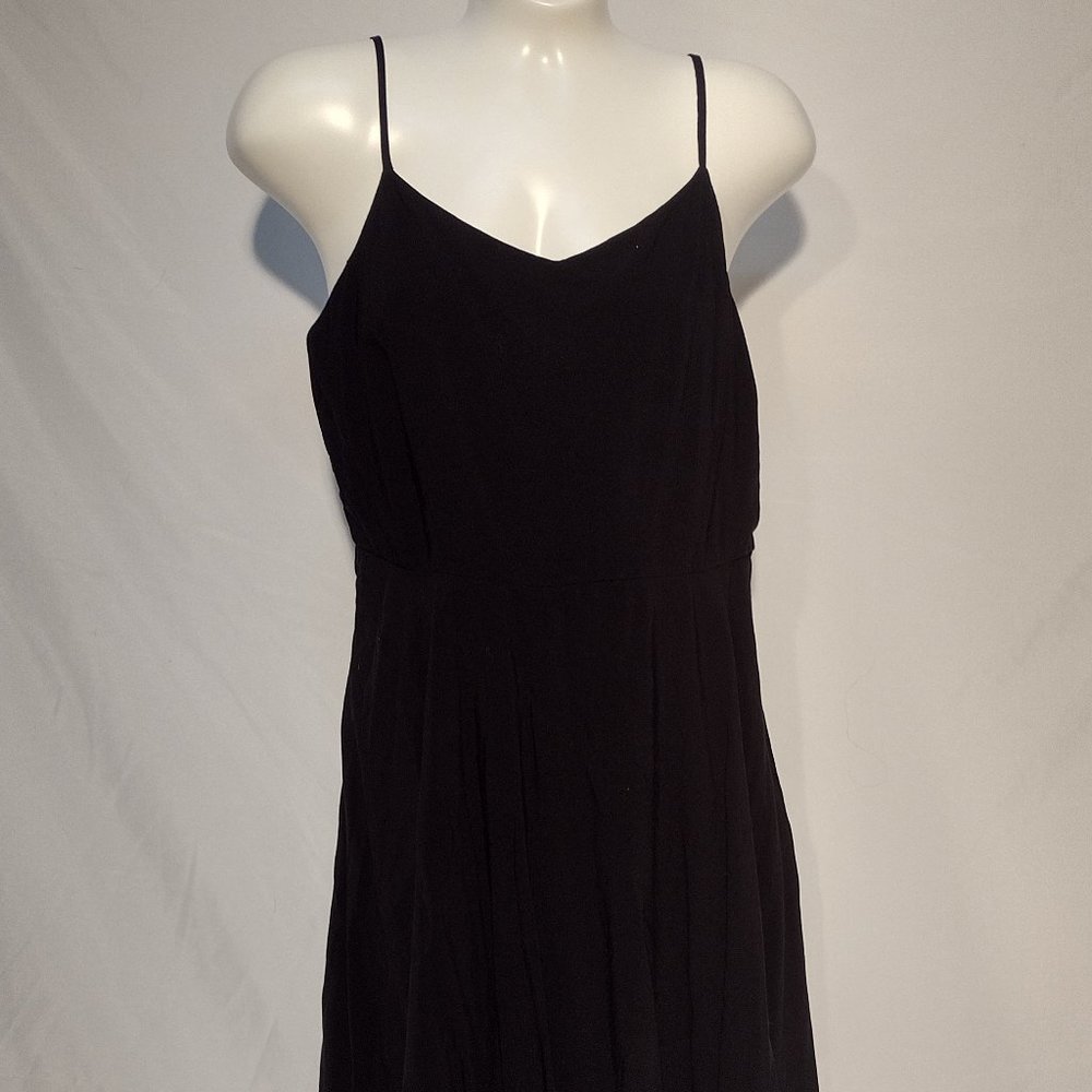 Old Navy Black spaghetti strap sun dress midi size Large